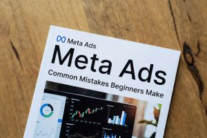 Temukan kesalahan pemula di Meta Ads, kegunaannya untuk bisnis, dan syarat iklan yang sering dilanggar. Panduan sederhana untuk iklan efektif tanpa risiko. - Kesalahan Umum Pemula di Meta Ads: Hindari Suspend dan Maksimalkan Penggunaan