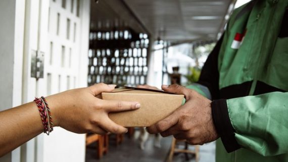 Apa Itu Jasa: Panduan Strategis untuk Pemilik Bisnis dan Korporasi